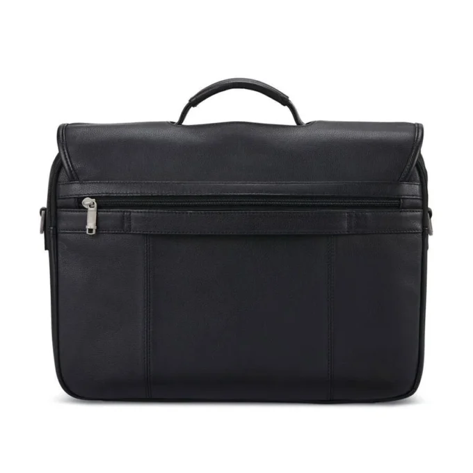 Bolso clásico con solapa de piel Bolso clásico con solapa de piel