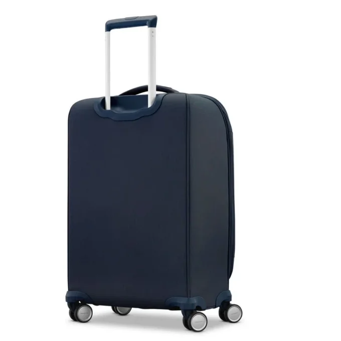 Elevation™ Plus equipaje de mano con ruedas y laterales blandos Elevation™ Plus equipaje de mano con ruedas y laterales blandos