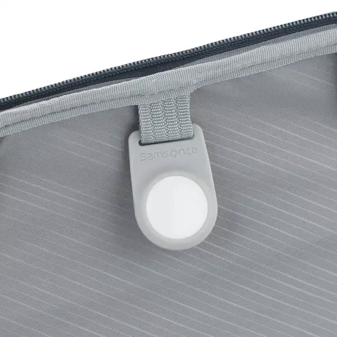 Elevation™ Plus equipaje de mano con ruedas y laterales blandos Elevation™ Plus equipaje de mano con ruedas y laterales blandos