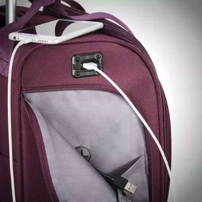 Maleta con ruedas para debajo del asiento y puerto USB Maleta con ruedas para debajo del asiento y puerto USB