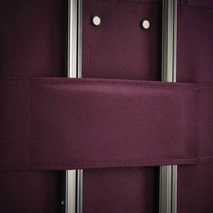 Maleta con ruedas para debajo del asiento y puerto USB Maleta con ruedas para debajo del asiento y puerto USB