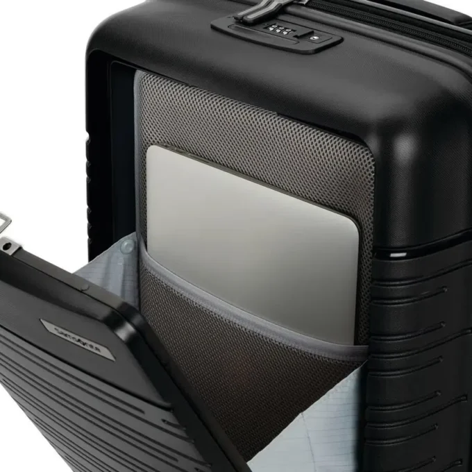 Maleta de mano con ruedas Elevation™ Plus Maleta de mano con ruedas Elevation™ Plus