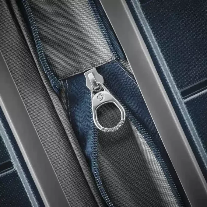 Maleta grande con ruedas giratorias Freeform