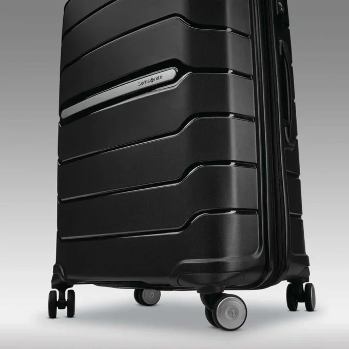 Maleta grande con ruedas giratorias Freeform